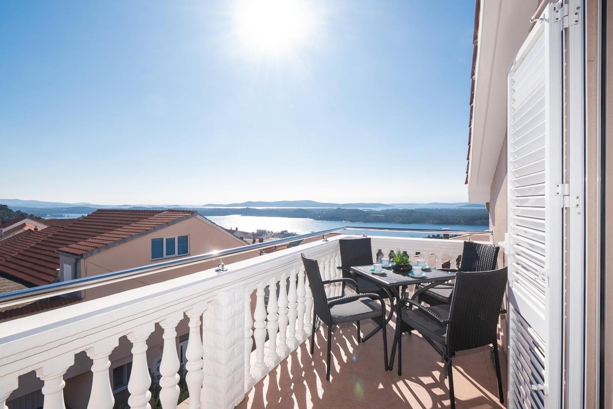 Apartment Exclusive View Sibenik Exterior photo